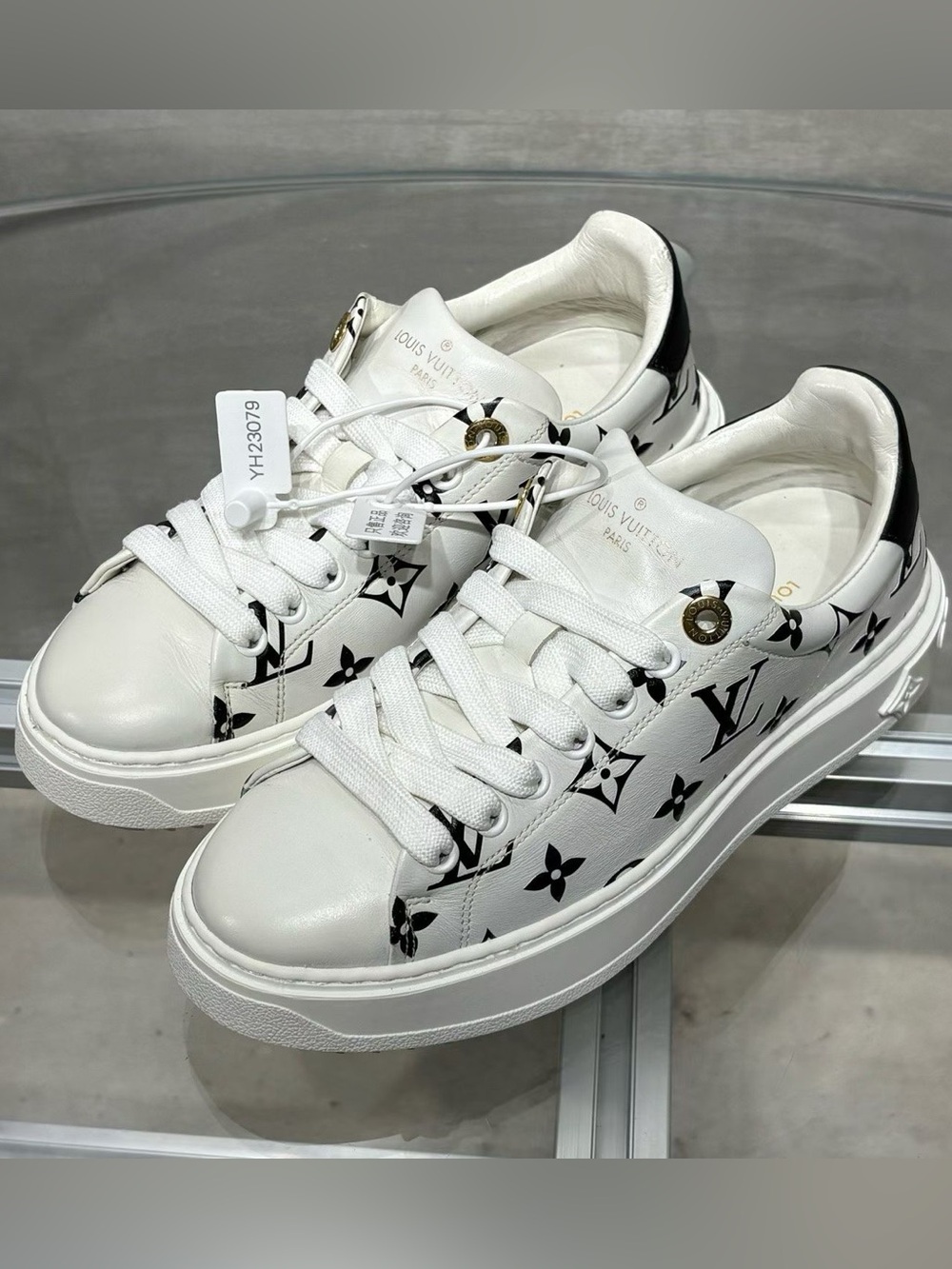 Louis Vuitton White Sneakers with Black Monogram Accents